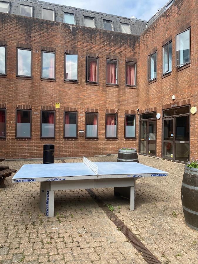 Charming Rooms For Students Only, Cricklewood Lane - Sk London Eksteriør billede